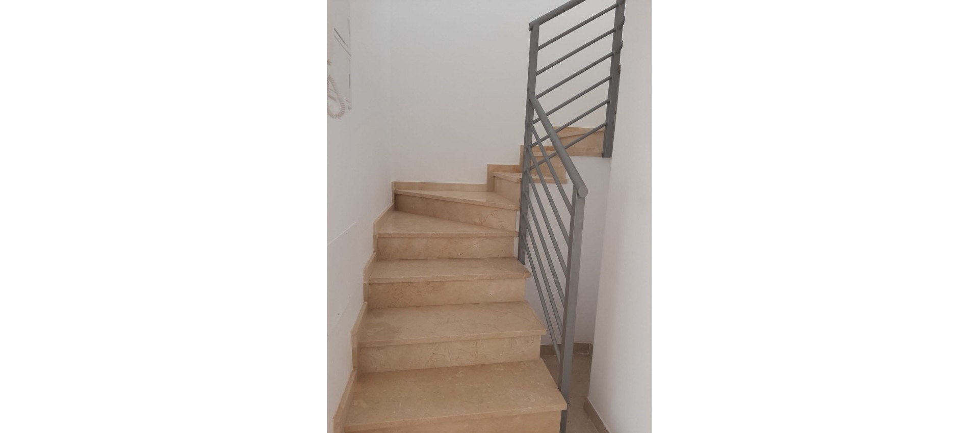Sale - Villa - La Nucía